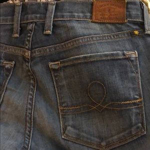 Lucky jeans